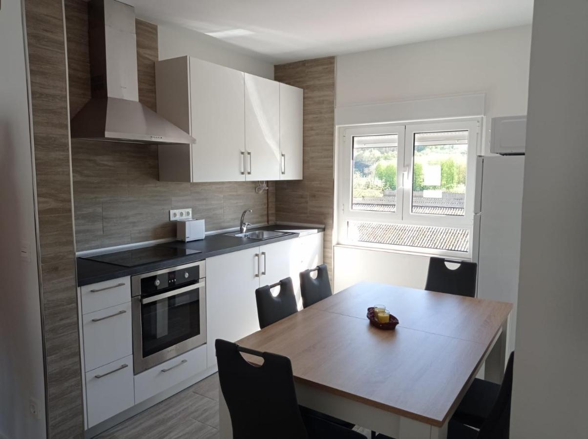 Picos De Europa Appartement Arriondas Buitenkant foto